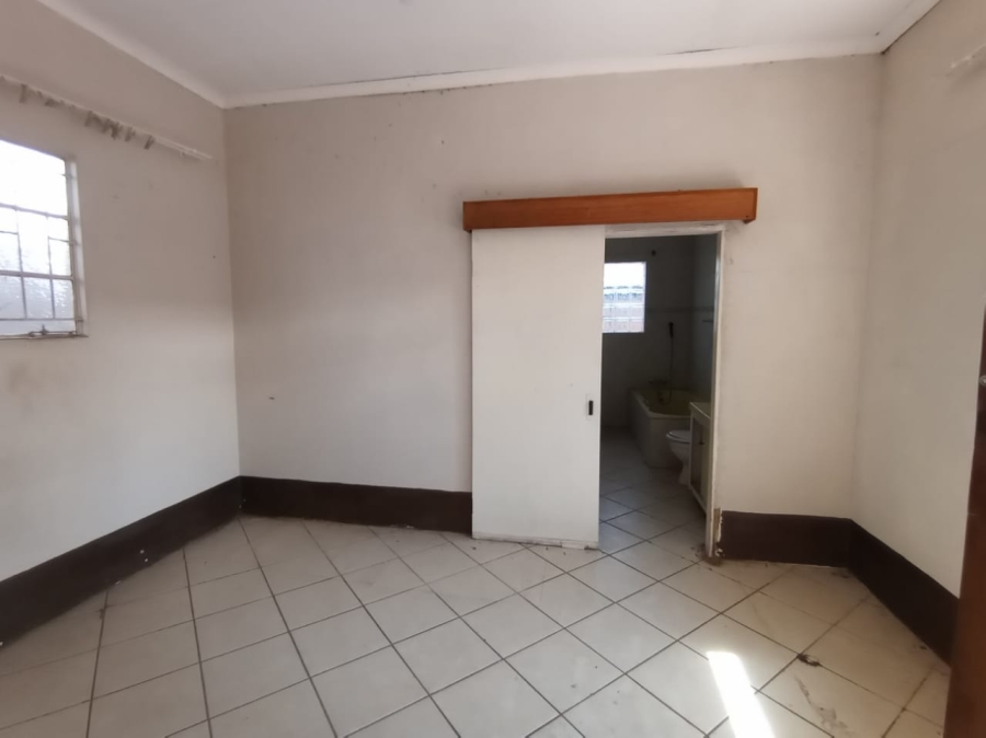 4 Bedroom Property for Sale in Parys Free State